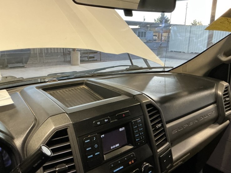 2019-ford-f550-image-19