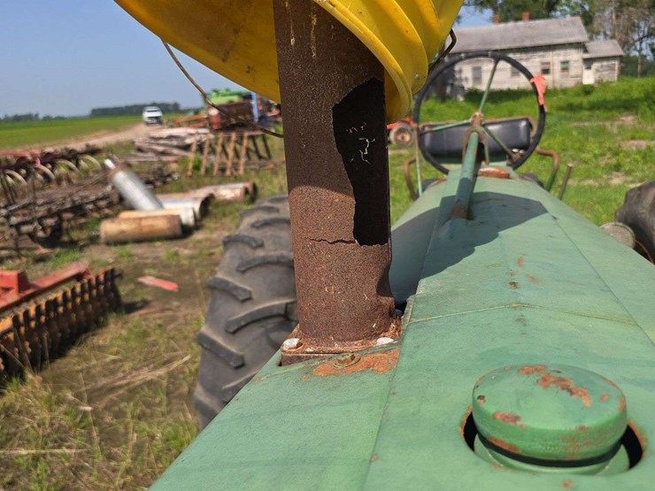 1952-john-deere-60-image-3