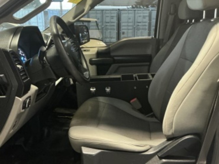 2019-ford-f150-image-22