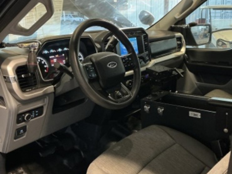 2021-ford-f150-image-22