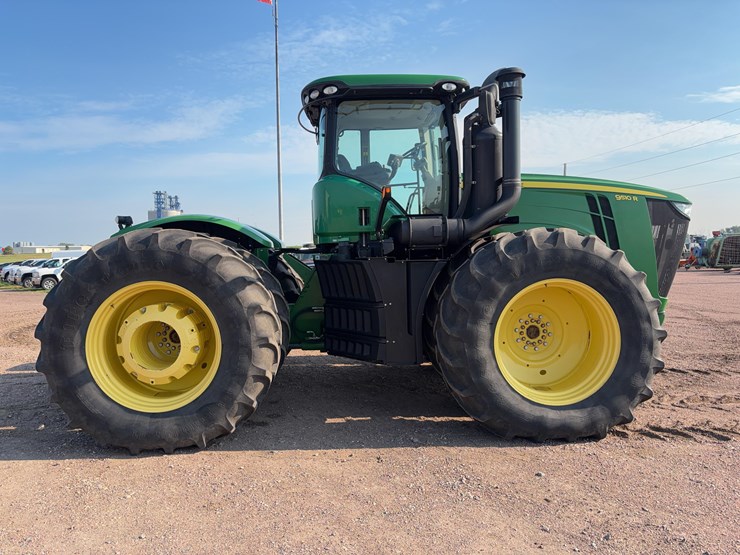 2014-john-deere-9510r-image-4