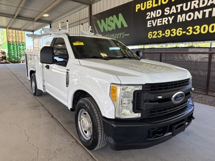 2017-ford-f250-image-2