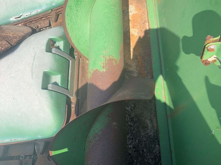 john-deere-893-image-10