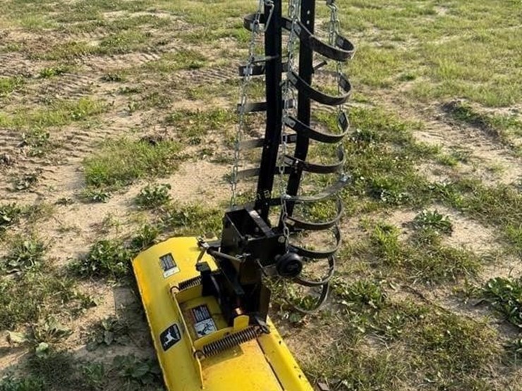 john-deere-345-image-2