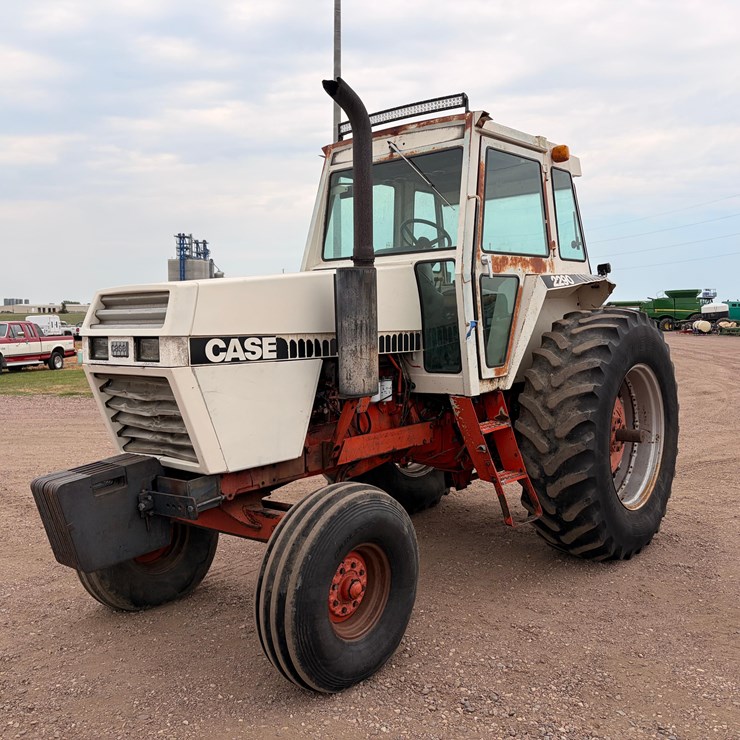 1978 Case 2290 Tractor