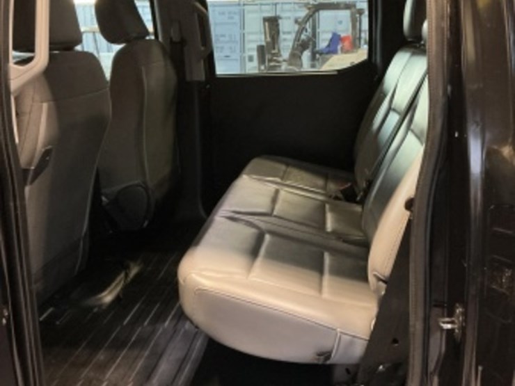 2021-ford-f150-image-24