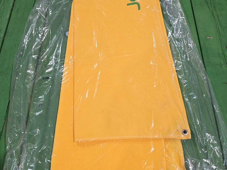 john-deere-tractor-umbrella-image-2