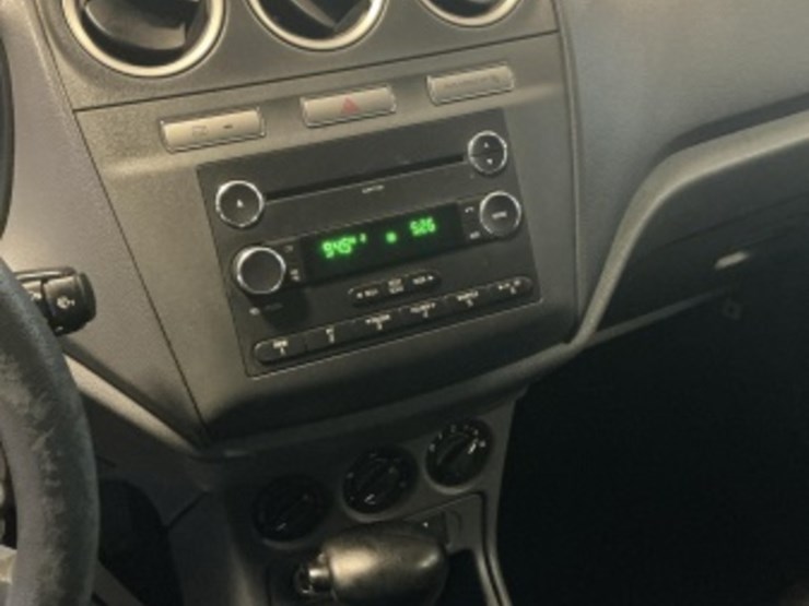 2012-ford-transit-connect-image-22