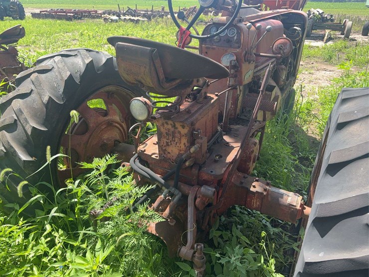 1967-farmall-450-narrow-front-parts-tractor,-s/n:-4477-image-8
