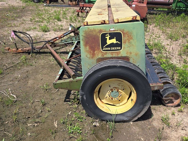 john-deere-8300-image-6
