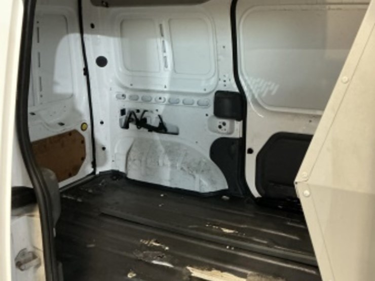 2012-ford-transit-connect-image-10