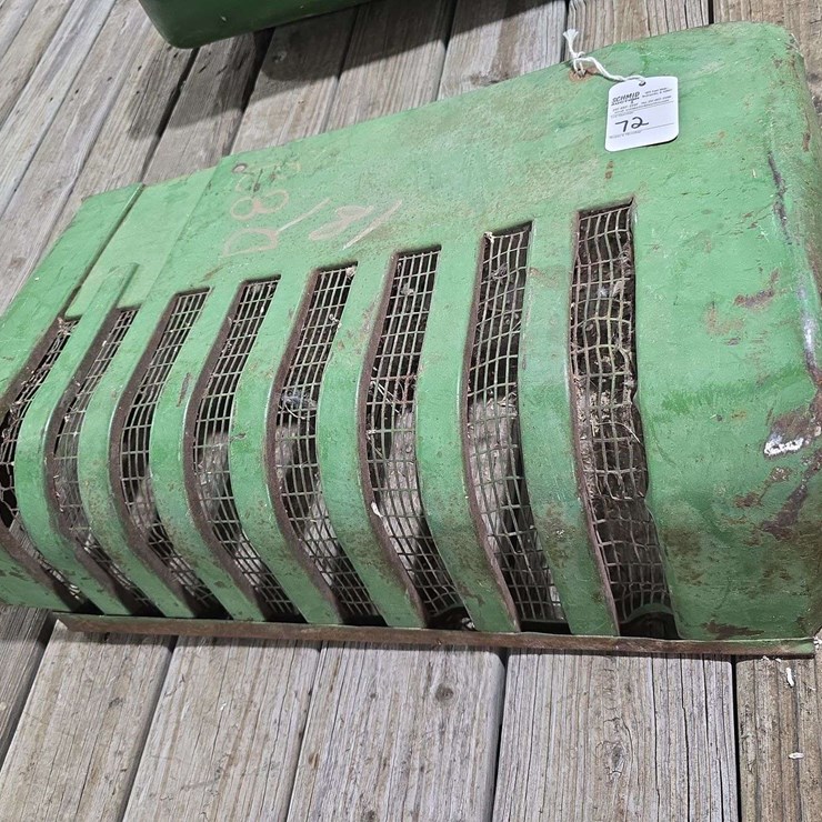 JOHN DEERE A