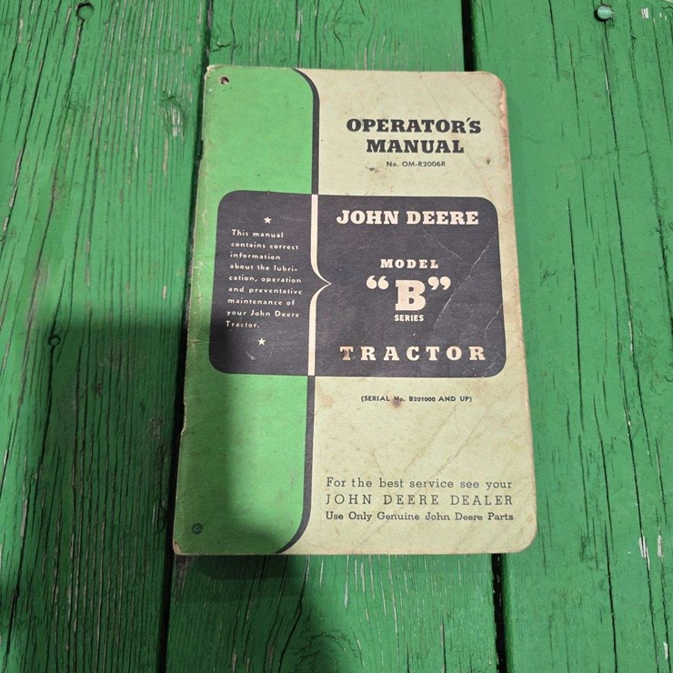 JOHN DEERE B