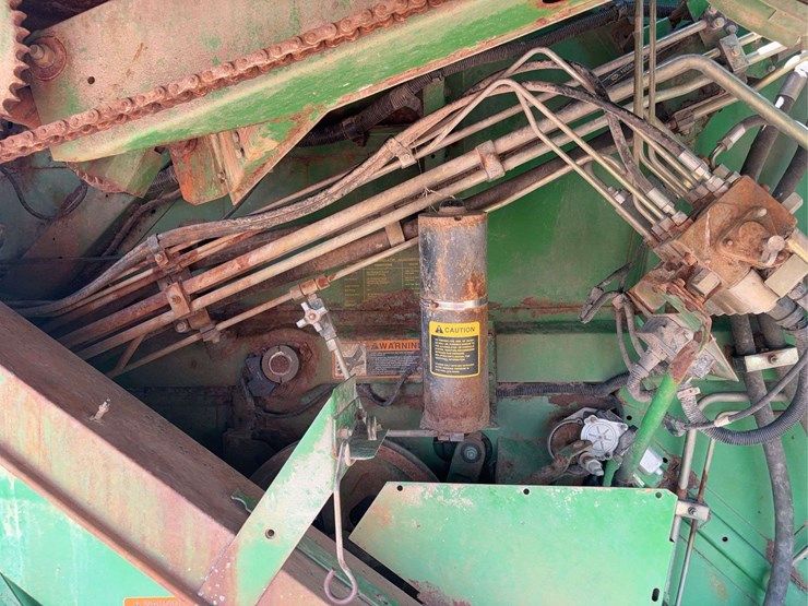 1997-john-deere-9600-image-27