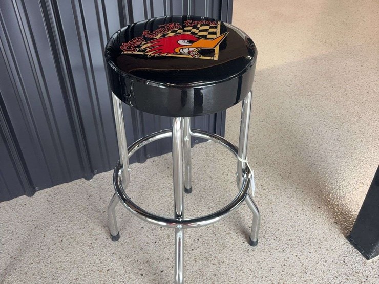 clay-smith-cams-bar-stool-image-2