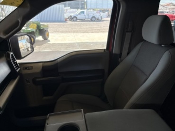 2019-ford-f150-image-21