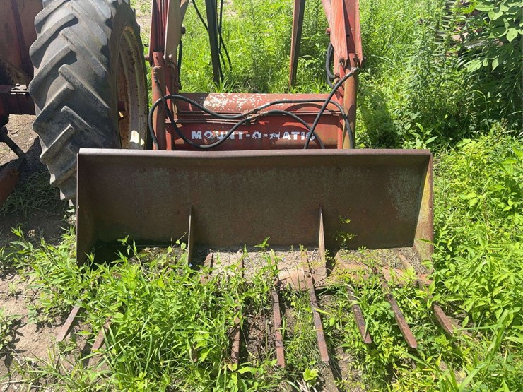 case-ih-2250-image-3