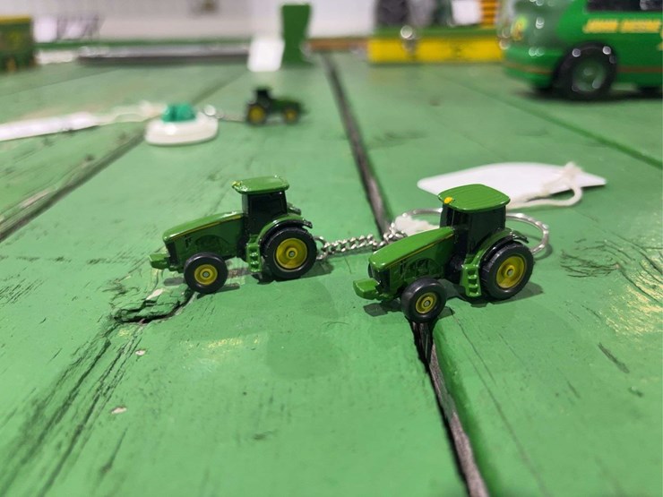 john-deere-2-image-1