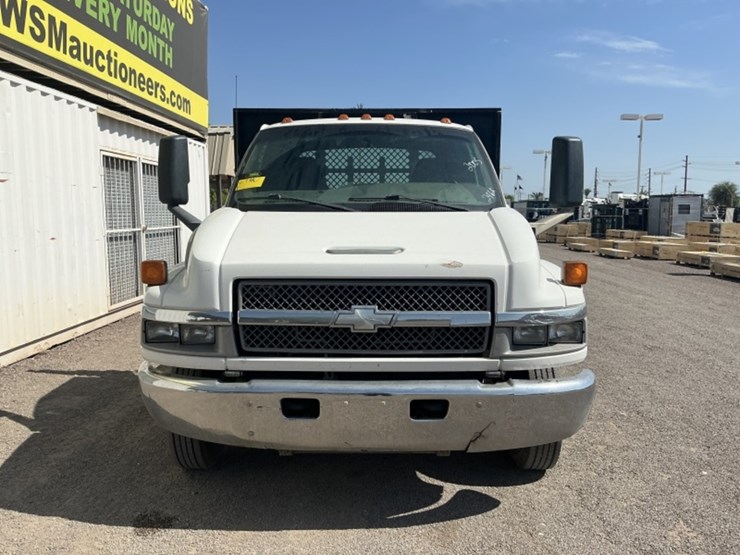 2005-chevrolet-c4500-f/b-image-3