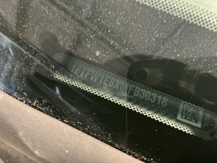 2021-ford-f150-image-14