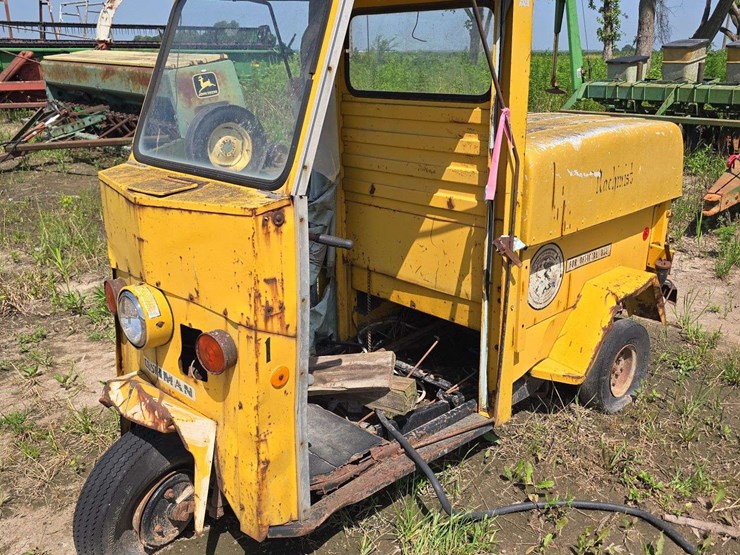 cushman-machinists-model:-898400-7410-tri-cycle-for-parts-image-1