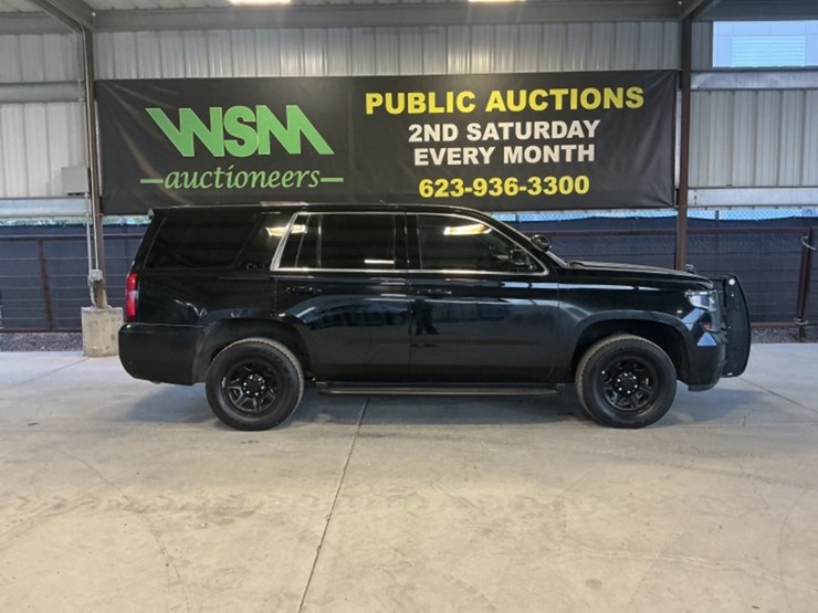 2019-chevrolet-tahoe-image-1