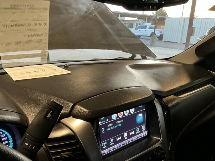 2019-chevrolet-tahoe-image-17