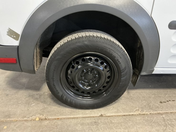 2013-ford-transit-connect-image-8