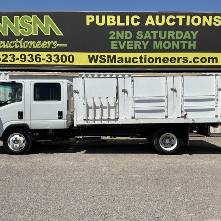 2009 ISUZU NPR