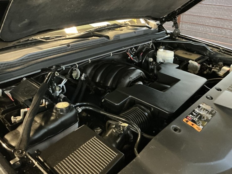 2019-chevrolet-tahoe-image-12
