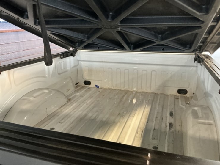 2015-ford-f150-image-10