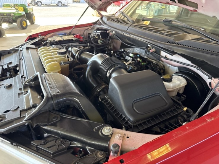 2019-ford-f150-image-12