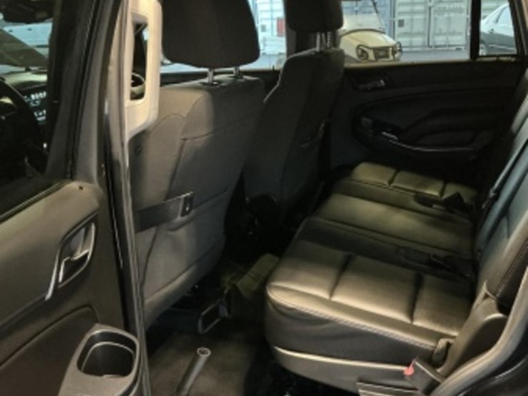 2019-chevrolet-tahoe-image-23