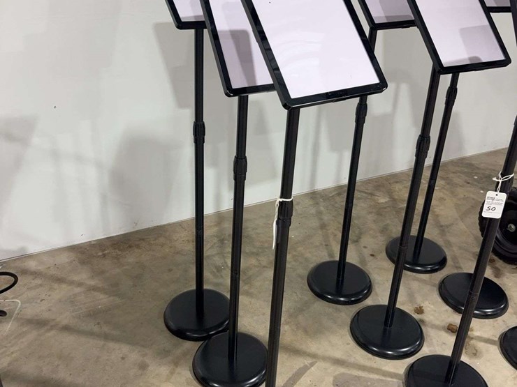 3-adjustable-sign-holder-displays-image-1