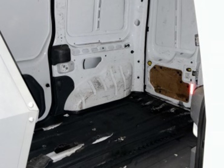 2012-ford-transit-connect-image-11