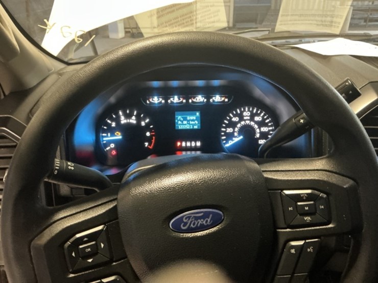 2019-ford-f150-image-17