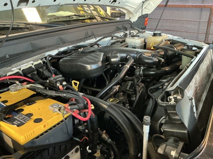 2016-ford-f550-image-14