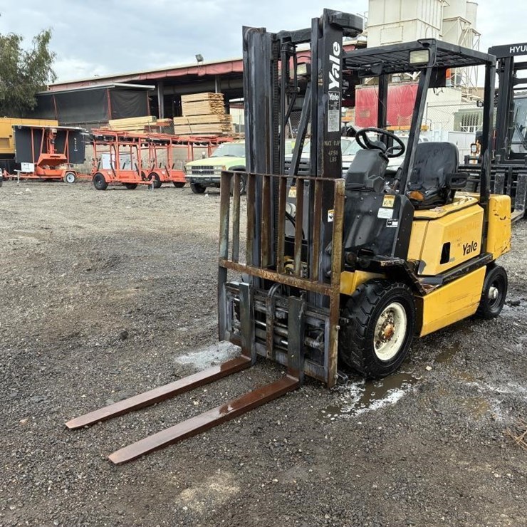2000 YALE GP050VX