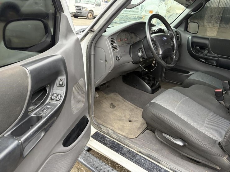 2003-ford-ranger-image-13