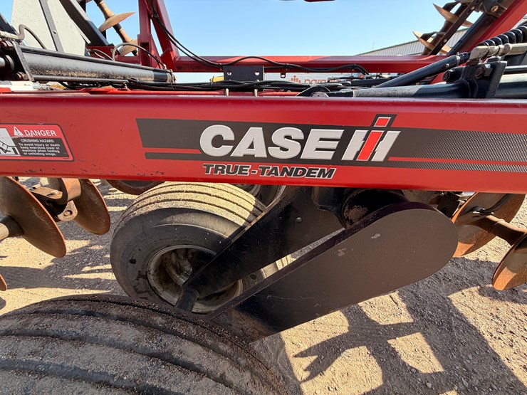 case-ih-340-image-14