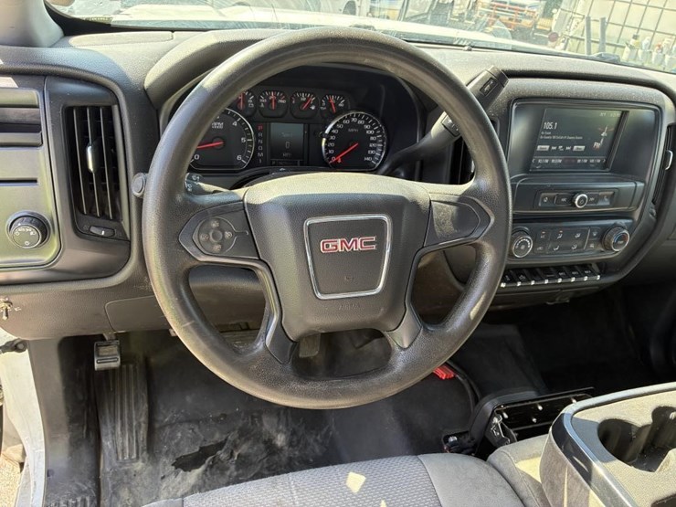 2016-gmc-sierra-2500-image-14