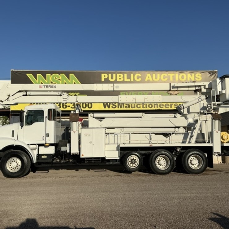 2007 OSHKOSH F2146