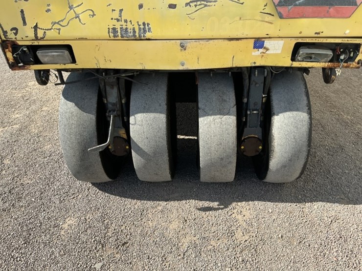 bomag-bw12r-image-9