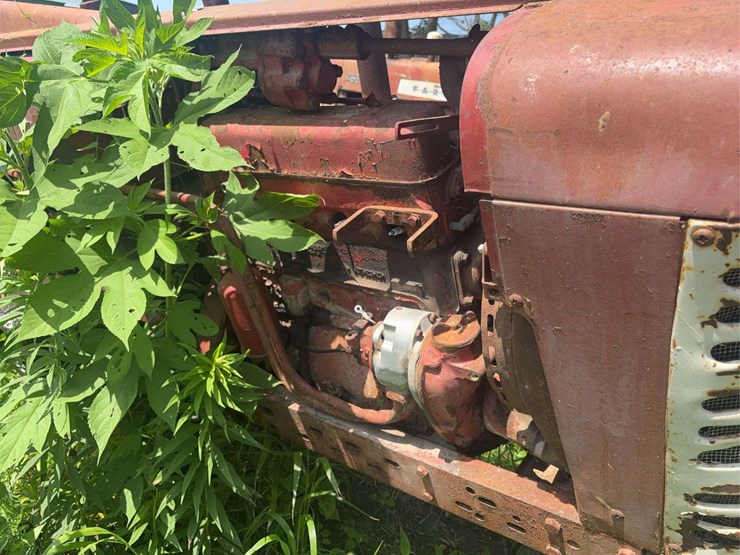 1967-farmall-450-narrow-front-parts-tractor,-s/n:-13226-image-9