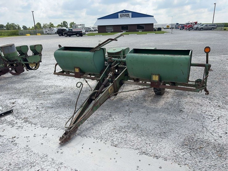 john-deere-1240-image-6