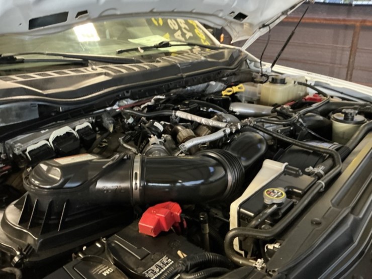 2019-ford-f550-image-13