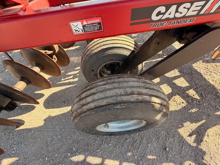 case-ih-340-image-19