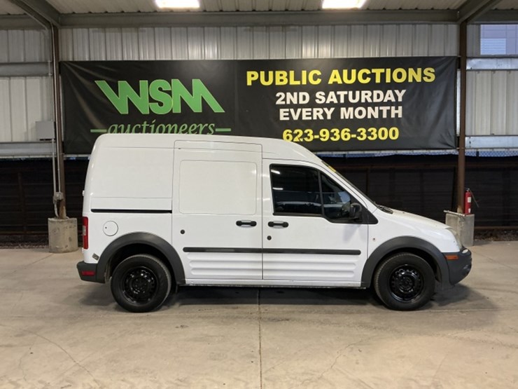 2013-ford-transit-connect-image-1