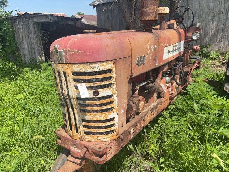 1967-farmall-450-narrow-front-parts-tractor,-s/n:-4477-image-4