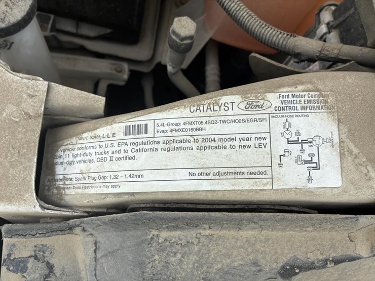 2004-ford-f250-image-14
